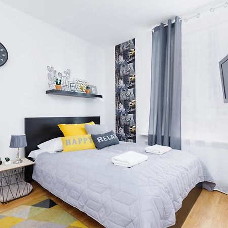 Studio Prądnik Biały Kraków by Renters Apartamento Exterior foto